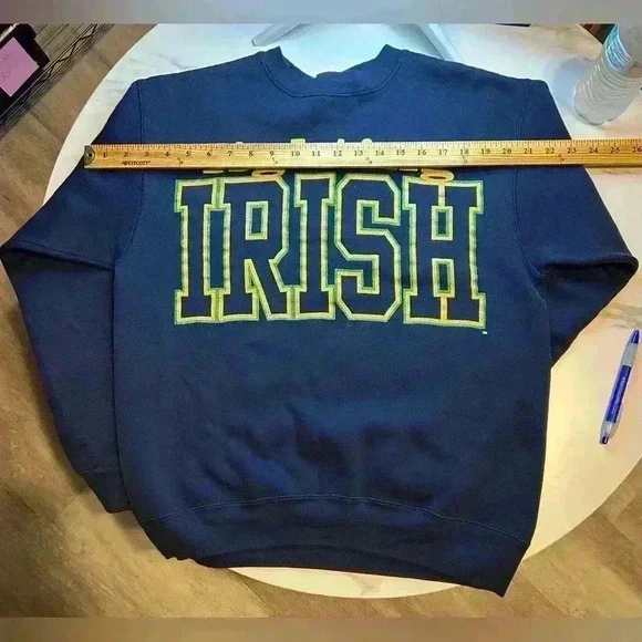 Vintage 90’s fighting Irish crew neck - Picture 3 of 7